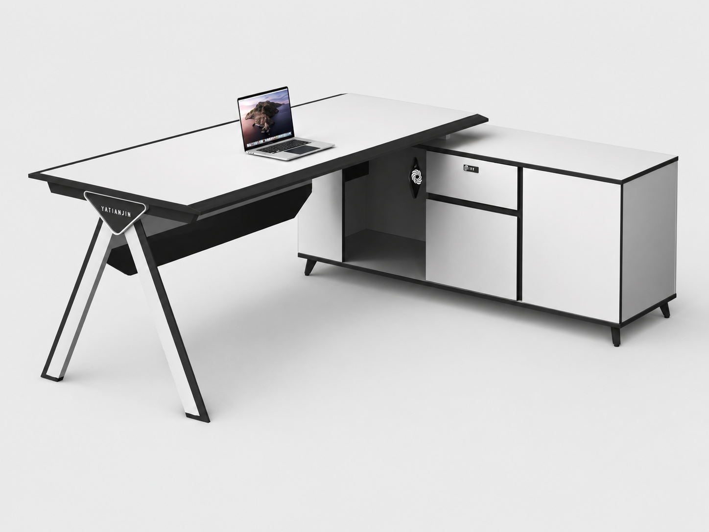25-BB01 Director Table from Big Panda Axis
